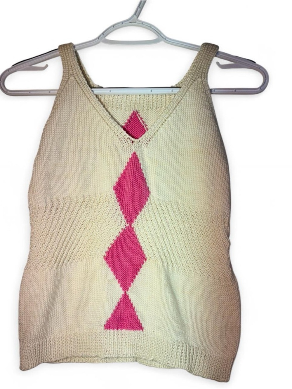 Source Unknown Cream Knit Tank Top with Pink Diamond Accents